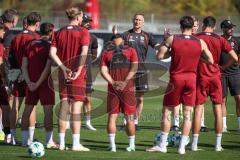 3. Liga - Saison 2026/27 - 1. Trainingseinheit mit Achim Beierlorzer - Cheftrainer Achim Beierlorzer (FCI) - Foto: Meyer Jürgen