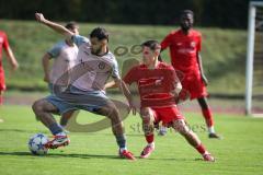 Kreisliga - Saison 2026/27 - SV Zuchering - VFB Eichstätt II - Leander Friedl rot Zuchering - Reybek Khashumov rosa Eichstätt II  - Foto: Meyer Jürgen