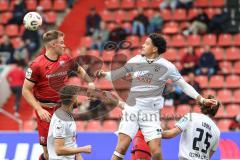 3. Liga; FC Ingolstadt 04 - SSV Ulm; Simon Lorenz (32, FCI) Kopfball David Jonas (15 Ulm)