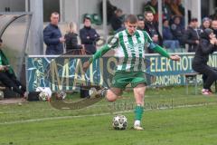 Landesliga - Saison 2025/26 - SV Manching - VFB Durach - Sebastian Graßl (Nr.10 - SV Manching) - XXXXX - Foto: Meyer Jürgen