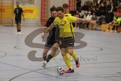 Lotto Bayern Hallencup - Lindenkreuzhalle Saison 2024/25 - FC Hitzhofen - FC Türk Sport Garching  - Koray Altinay schwarz Türk Garching - Mike Schmal gelb Hitzhofen - Foto: Meyer Jürgen