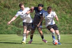 A-Klasse -  Saison 2026/27 - TSV Mailing-Feldkirchen - VFB Friedrichshofen - Firat Acar blau Mailing - Daniel Arzer weiss Friedrichshofen rechts - Foto: Meyer Jürgen
