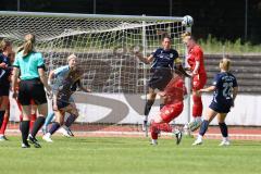 DFB - Pokal Frauen 1. Runde - Saison 2023/2024 - FC Ingolstadt 04 - FC Carl Zeiss Jena - Nina Penzkofer (Nr.13 - FCI Frauen) - Julevic Merza blau Kopfball - Janning Jasmin Torwart Jena - Foto: Meyer Jürgen