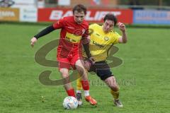 Kreisliga - Saison 2024/25- TSV Kösching - FC Hitzhofen/Oberzell - Benedikt Schneeberger rot Kösching - Silas Furino gelb Hitzhofen - Foto: Meyer Jürgen