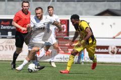 Bezirksliga - Saison 2024/25- TSV Gaimersheim - SE Freising - Thomas Schreiner (Nr.27 - TSV Gaimersheim) - Osaro Aiteniora gelb Freising - Foto: Meyer Jürgen