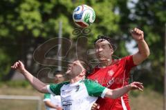 Kreisklasse - Saison 2025/26- SV Lippertshofen - Türkisch SV Ingolstadt-  - Bernd Geiß weiss Lippertshofen  - Marijan Maricic rot Türkisch - Foto: Meyer Jürgen