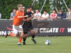 Relegation zur Kreisklasse - Saison 2025/26 - TSV Gaimersheim II - SC Irgertsheim  - Nico Gensberger orange Irgertsheim - Denis Janjic schwarz Gaimersheim  - Foto: Meyer Jürgen