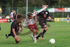 Toto Pokal; TSV Landsberg - FC Ingolstadt 04; Zweikampf Kampf um den Ball Yann Sturm (7, FCI), Bettrich, Lukas 6