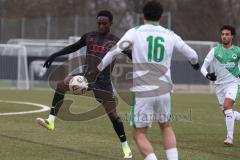 *** Bayernliga Nord - Saison 2025/26 - FC Ingolstadt 04 II - SpVgg Greuther Fürth - Jason Osei Tutu (Nr.11 - FC Ingolstadt II) - Mehmet Avlayici grün Fürth - Foto: Meyer Jürgen