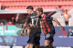 3. Liga; FC Ingolstadt 04 - Rot-Weiss Essen; Tor Jubel Treffer Ausgleich 2:2 Max Besuschkow (17, FCI) mit Simon Lorenz (32, FCI)