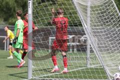 * Testspiel - Saison 2025/26 - FC Ingolstadt 04 - SpVgg Bayreuth - Linus Rosenlöcher (Nr.19 - FC Ingolstadt 04) mit der Vorlage zum 1:0 Führungstreffer durch Frederic Christensen (Nr.11 - FC Ingolstadt 04) - jubel-  - Torwart Maurice Dehler (Nr.34 - SpVgg