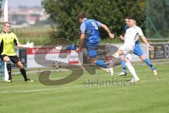 Kreisliga - Saison 2024/25- TSV Ober./Unterh.stadt - SV Hundszell-  -  Der 0:1 Führungstreffer durch Mathias Weinzierl blau Hundszell - jubel - Nils Stöver Torwart Oberh.stadt - Baran Cakir weiss Oberh.stadt - Foto: Meyer Jürgen