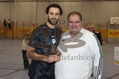 Lotto Bayern Hallencup - Siegerehrung- Lindenkreuzhalle Saison 2024/25 -  - Abdulhamit Zorlu FC Türk Sport Garching - GSL Ömer Karakas - Foto: Meyer Jürgen