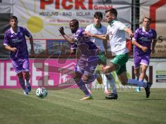 Testspiel - Saison 2026/27 - VFB Eichstätt - FC Ingolstadt 04 - Joseph Ganda (Nr.16 - FCI) - Bastian Bösl (Nr.5 - VFB Eichstätt) - Foto: Meyer Jürgen
