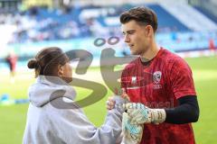 3. Liga; MSV Duisburg - FC Ingolstadt 04; Cheftrainerin Sabrina Wittmann (FCI) motiviert Torwart Markus Ponath (1, FCI)