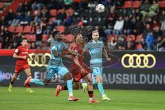 3. Liga; FC Ingolstadt 04 - FC Viktoria Köln; Boboy Verthomy (22 VK) Marcel Costly (22, FCI) Dietz Lars (2 VK) Zweikampf Kampf um den Ball