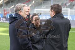 3. Liga - Saison 2025/26 - SV Wehen/Wiesbaden - FC Ingolstadt 04  - Cheftrainerin Sabrina Wittmann (FCI) - Geschäftsführer Dietmar Beiersdorfer (FCI) - Co-Trainer Patrick Schönfeld (FCI) nach dem Spiel - XXXXX - Foto: Meyer Jürgen