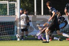 Bezirksliga - Saison 2025/26 - TSV Ober./Unterhaunstadt - VFR Garching - Torwart Ali Cakmakci (Nr.1 - TSV Ober-/Unterh.stadt) - Gottfried Agbavon schwarz Garching - Foto: Meyer Jürgen