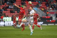 3. Liga - Saison 2024/25 - FC Ingolstadt 04 - SpVgg Unterhaching - Sebastian Gronning (Nr.11 - FCI) - Timon Obermeier (Nr.15 - Unterhaching) - Foto: Meyer Jürgen