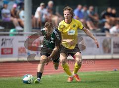 Bezirksliga - Saison 2026/27- TSV Gaimersheim - SE Freising - Gabriel Weiß (Nr.32 - TSV Gaimersheim) - Christian Schmuckermeier gelb Freising - Foto: Meyer Jürgen