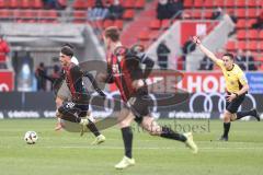 3. Liga; FC Ingolstadt 04 - VfB Stuttgart II; Angriff Deniz Zeitler (38, FCI) Sebastian Grönning (11, FCI)