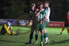 Landesliga - Saison 2025/26 - SV Manching - TSV Aindling - Der 1:0 Führungstreffer durch Luca Bienek (Nr.16 - SV Manching) - jubel  - Rainer Meisinger (Nr.8 - SV Manching) - Kevin Schmidt Torwart Aindling - Sebastian Graßl (Nr.10 - SV Manching) - Foto: Me