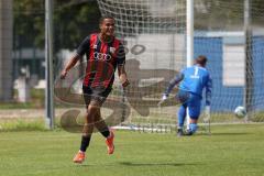 Bayernliga Nord - Saison 2024/25 - FC Ingolstadt 04 II - TSV Karlburg - Der 1:0 Führungstreffer durch Micah Ham (Nr.25 - FCI U21) - jubel - Leon Zwickl Torwart Karlburg - XXXXX - Foto: Meyer Jürgen