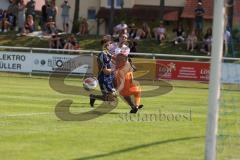Verbands Pokal- Saison 2025/26 - TV Münchsmünster - SpVgg Ansbach - Lukas Schmidt rosa Ansbach - Florian Wagner Torwart M`münster - Leo Kreitmayer blau M´münster - XXXXX - Foto: Meyer Jürgen