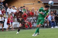 Testspiel; 3. Liga; VfB Eichstätt - FC Ingolstadt 04; Benedikt Schwarzensteiner (2, FCI) Jonas Fries VfB