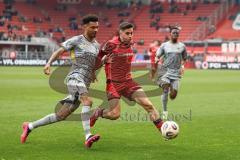 3. Liga; FC Ingolstadt 04 - Alemannia Aachen; Zweikampf Kampf um den Ball Emre Gül (5, FCI) da Silva Kiala Joel (37 AA)