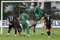 Bezirksliga - Saison 2024/25 - Freundschaftsspiel - SV Manching - TSV Gaimersheim -  Der 2:0 Führungstreffer durch - Pedro Da Silva Wiedl (Nr.18 - SV Manching) - XXXXX - Torwart Benedikt Leixner (Nr.1 - TSV Gaimersheim) - Simon Bellinghausen (Nr.15 - TSV 