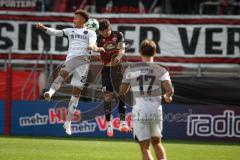 3. Liga - Saison 2026/27 - FC Ingolstadt 04 - SV Wehen Wiesbaden - Linus Rosenlöcher (Nr.19 - FCI) - Roberto Massimo (Nr.22 - Wehen/Wiesbaden) - Foto: Meyer Jürgen