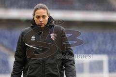 3. Liga; Hannover 96 II - FC Ingolstadt 04; Cheftrainerin Sabrina Wittmann (FCI) fokussiert