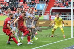 3. Liga; FC Ingolstadt 04 - SSV Jahn Regensburg; Simon Lorenz (32, FCI) Seidel Nick (33 SSV) Strauss Felix (4 SSV) Torwart Gebhardt Felix (1 SSV)