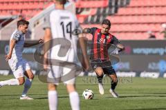 3. Liga; FC Ingolstadt 04 - Rot-Weiss Essen; Pascal Testroet (37, FCI)