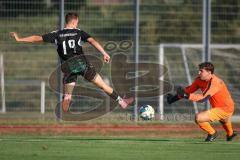 Bezirksliga - Saison 2026/27- TSV Gaimersheim - FC Gerolfing - Marlon Hochwarth (Nr.19 - TSV Gaimersheim) - Torwart Michael Oblinger (Nr.1 - FC Gerolfing) - Foto: Meyer Jürgen
