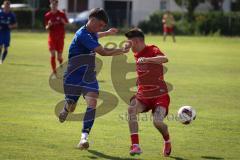 Kreisliga - Saison 2026/27- TSV Großmehring - SV Zuchering - Leander Friedl rot Zuchering - Denis Hirschinger blau Großmehring - Foto: Meyer Jürgen