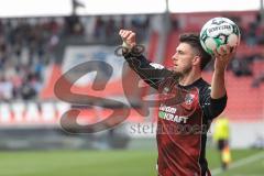 3. Liga; FC Ingolstadt 04 - MSV Duisburg; Einwurf Linus Rosenlöcher (19, FCI)