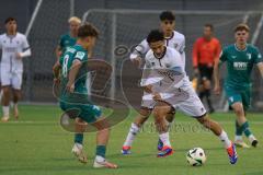 A-Junioren Bundesliga  - Saison 2024/25 - A-Junioren - FC Ingolstadt 04 - FC Augsburg - Mustafa Özden weiss FCI - Jonas Ruf grün Augsburg - Foto: Meyer Jürgen