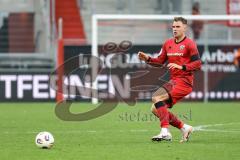 3. Liga; FC Ingolstadt 04 - Rot-Weiss Essen; Simon Lorenz (32, FCI)