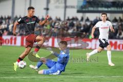 3. Liga; SC Verl - FC Ingolstadt 04; Solo Lauf Marcel Costly (22, FCI) Torchance verpasst Torwart Schulze Philipp (1 Verl)