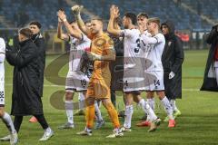 3. Liga; SV Waldhof Mannheim - FC Ingolstadt 04; Spieler bedanken sich bei den Fans Fankurve Torwart Marius Funk (1, FCI) Lukas Fröde (34, FCI) Mladen Cvjetinovic (19, FCI) Max Plath (14 FCI)