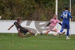 Bezirksliga - Saison 2025/26 - TSV Ober./Unterhaunstadt -  TSV Gaimersheim - Nico von Swiontek Brzezinski (Nr.17 - TSV Gaimersheim) - Ali Cakmakci Torwart Ober/Unterhstadt - Foto: Meyer Jürgen