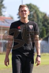 A-Junioren Bundesliga  - Saison 2024/25 - A-Junioren - FC Ingolstadt 04 - SSV Ulm - Wilko Bauer Trainer FCI beim warm machen - XXXXX - Foto: Meyer Jürgen