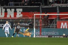 3. Liga; FC Ingolstadt 04 - Energie Cottbus; Tor Jubel Treffer 0:1 Halbauer Phil (11 ECO) Torwart Marius Funk (1, FCI) Felix Keidel (43, FCI)