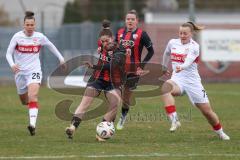 2. Bundesliga Frauen - Saison 2025/26 - FC Ingolstadt 04 Frauen - VFB Stuttgart  - Emma Kusch (Nr.9 - FC Ingolstadt Frauen I) - Schetter Leonie weiss Stuttgart  - Foto: Meyer Jürgen