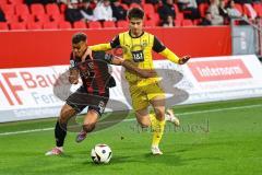 3. Liga; FC Ingolstadt 04 - Borussia Dortmund II; Zweikampf Kampf um den Ball Marcel Costly (22, FCI) Paschke Felix (21 BVB2)