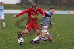 Kreisliga - Saison 2025/26- TSV Kösching - FC Sandersdorf - Mathias Scharlach blau Sandersdorf  - Sebastian Schneeberger rot Kösching - Foto: Meyer Jürgen