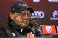 3. Liga; FC Ingolstadt 04 - Energie Cottbus; Interview Pressekonferenz Cheftrainer Claus-Dieter Wollitz (ECO)