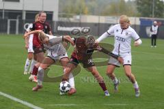 DFB Pokal - Frauen - Saison 2025/26 - FC Ingolstadt 04 Frauen - 1. FC Nürnberg - Jenny Beyer (Nr.8 - FC Ingolstadt Frauen I) - Polaskova Aneta rot Nürnberg - Fritzberg Teresa (Nr.3 - FC Ingolstadt Frauen I) - Foto: Meyer Jürgen